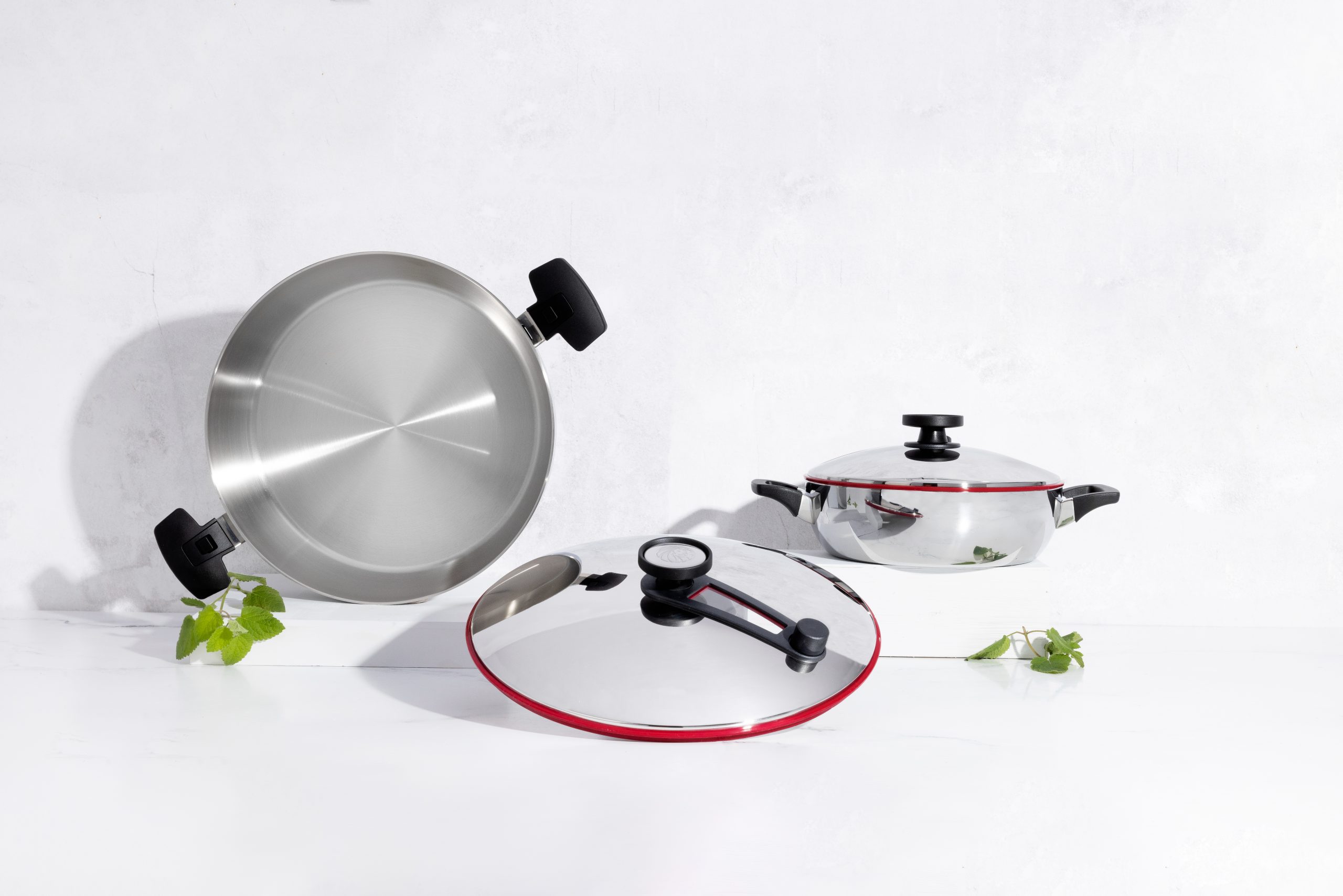 Paellera Royal Prestige Innove en New York sartén amplia de acero quirúrgico para cocinar saludable sin aceite Queens Brooklyn Manhattan